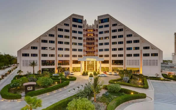 هتل میراژ کیش